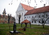 Samostan